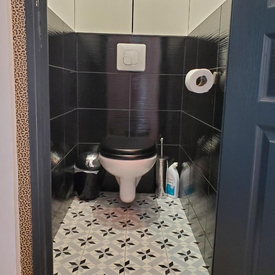 Appartement A 2 pas de l'EAU à Dieppe Extérieur photo